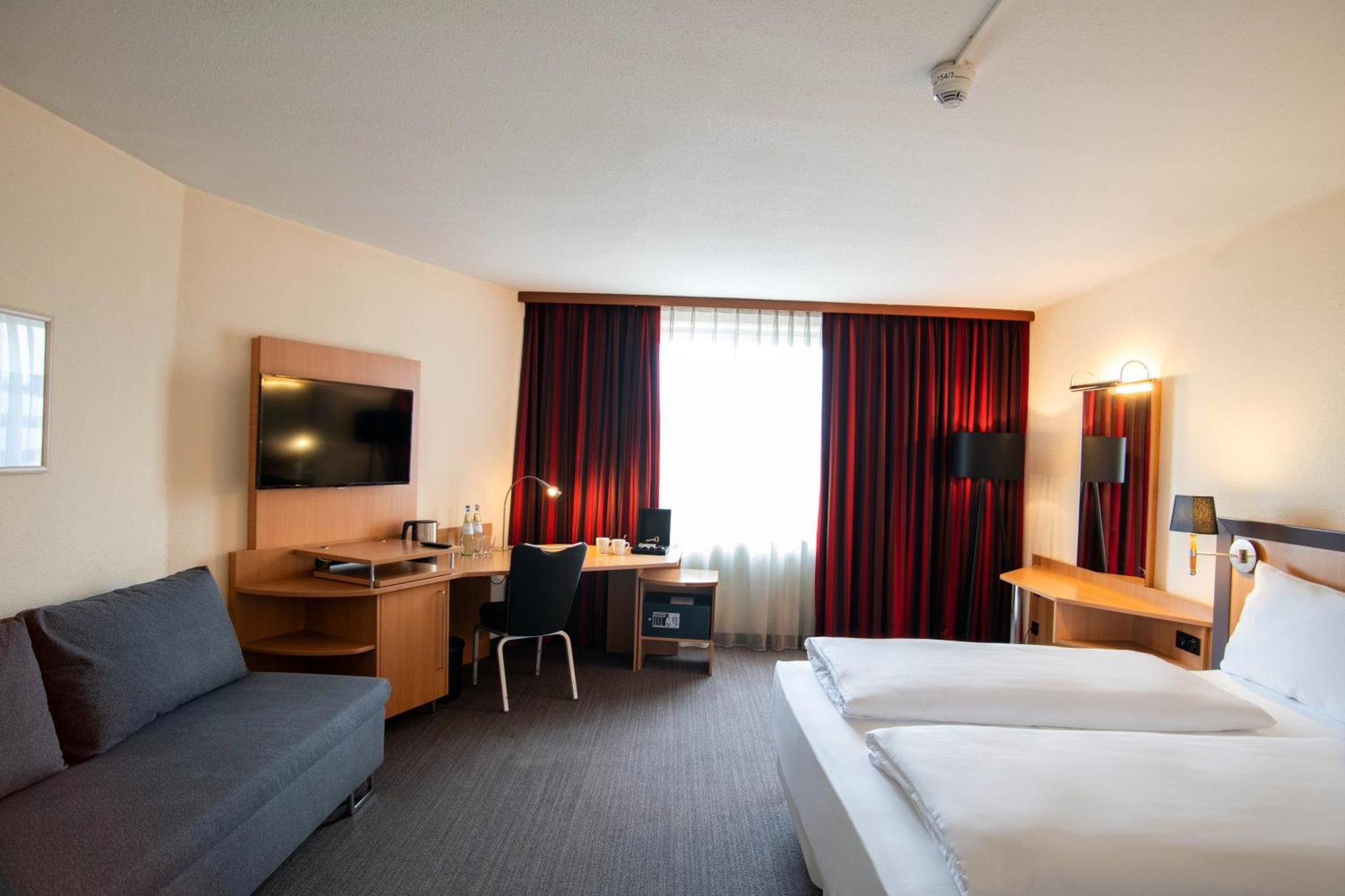 Best Western Conference Airporthotel Frankfurt Moerfelden Exterior photo